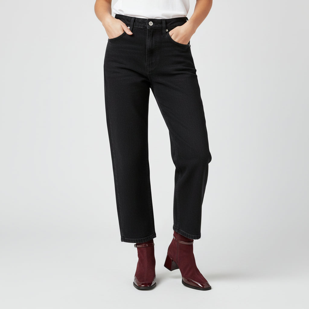 Isa | Elegante Suede Støvler med Medium Hæl